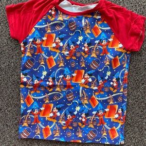 Handmade sorcerer Mickey raglan size 8